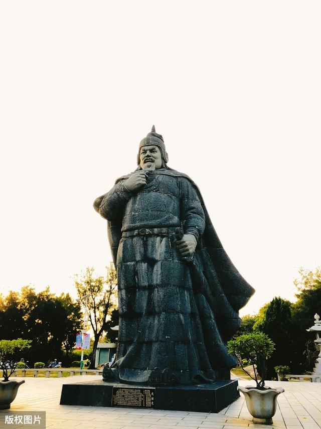 大明王朝是一个英雄辈出的朝代，他们军功卓越，战绩辉煌，你心目中的明朝英雄是谁呢？